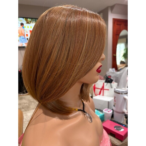 Belle tress “Paige” Lux Wig in color Auburn Spice fully handtied cap New main image 7